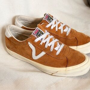 Vans Men's Brown Suede Sneakers